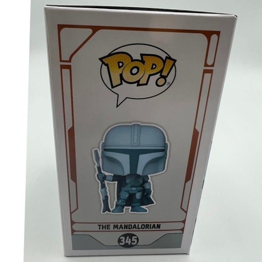Funko Pop Star Wars The Mandalorian 345 Exclusive Glow in the Dark New - Picture 5 of 6